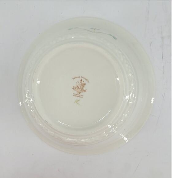 Belleek Irish Tara Shamrock Collection Large Porcelain Cottagecore‎ Mixing Bowl - Picture 3 of 9